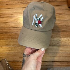 Tan NYY Baseball Cap with Embroidered Design
